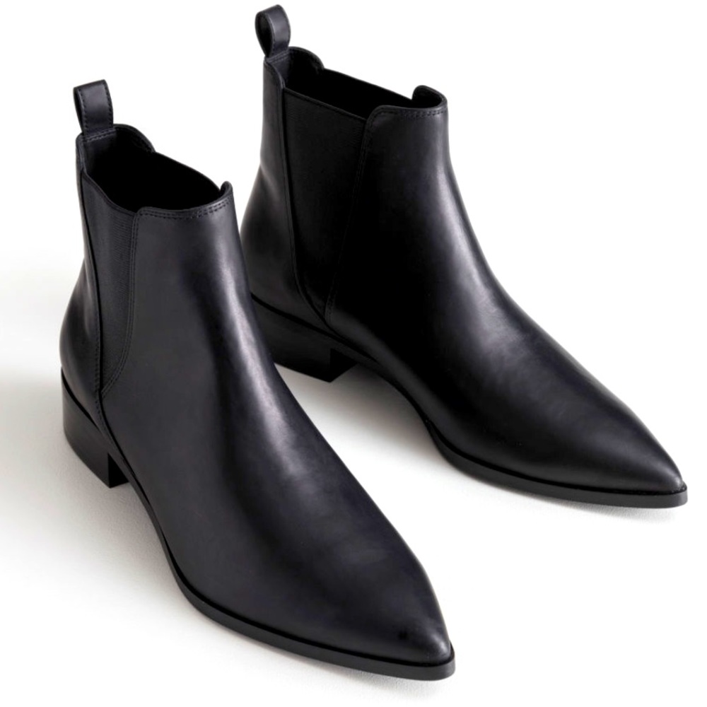 & other stories black chelsea booties // ankles booties